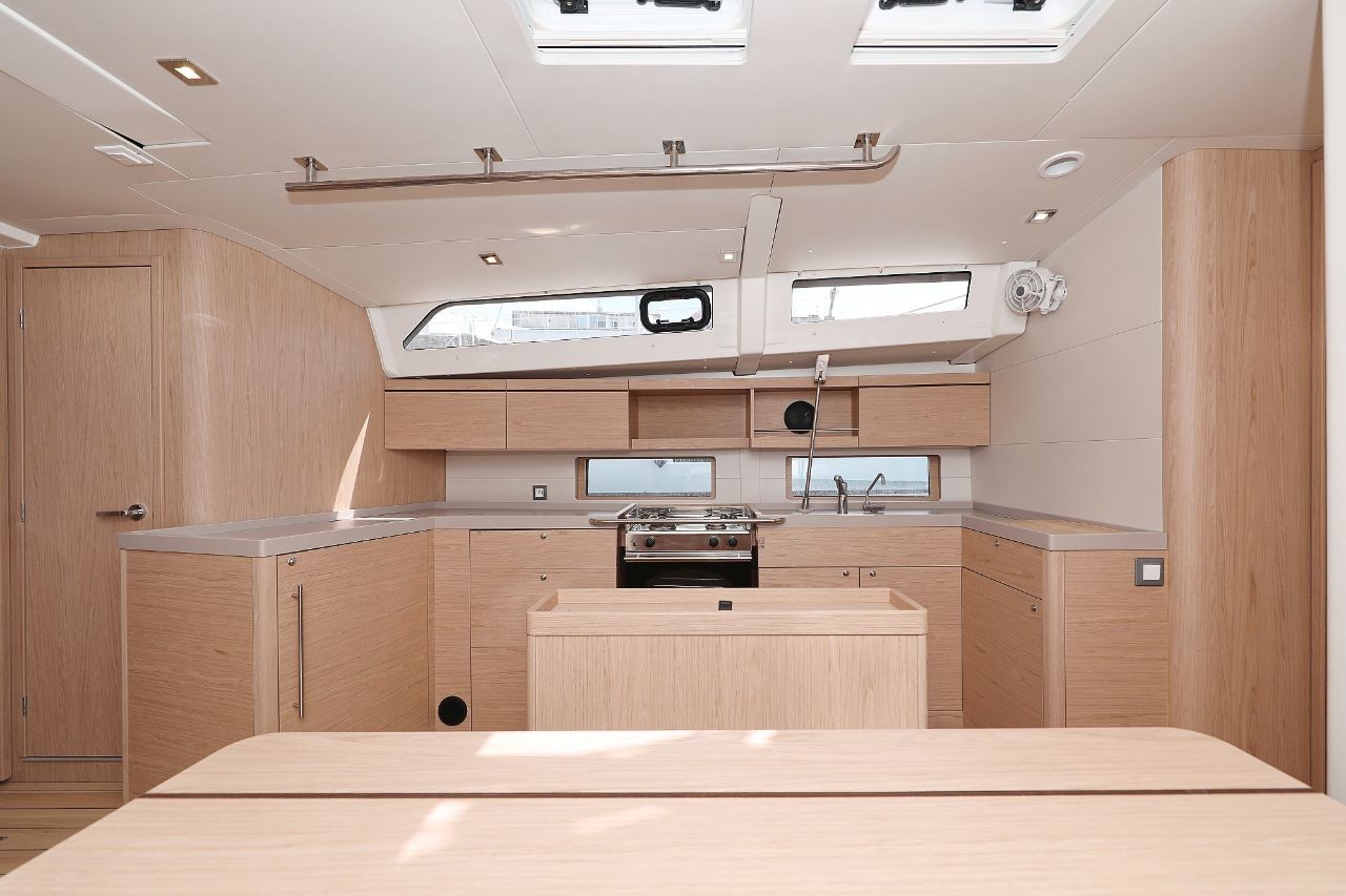 Oceanis 46.1, Mr.White | Yacht Charter Croatia