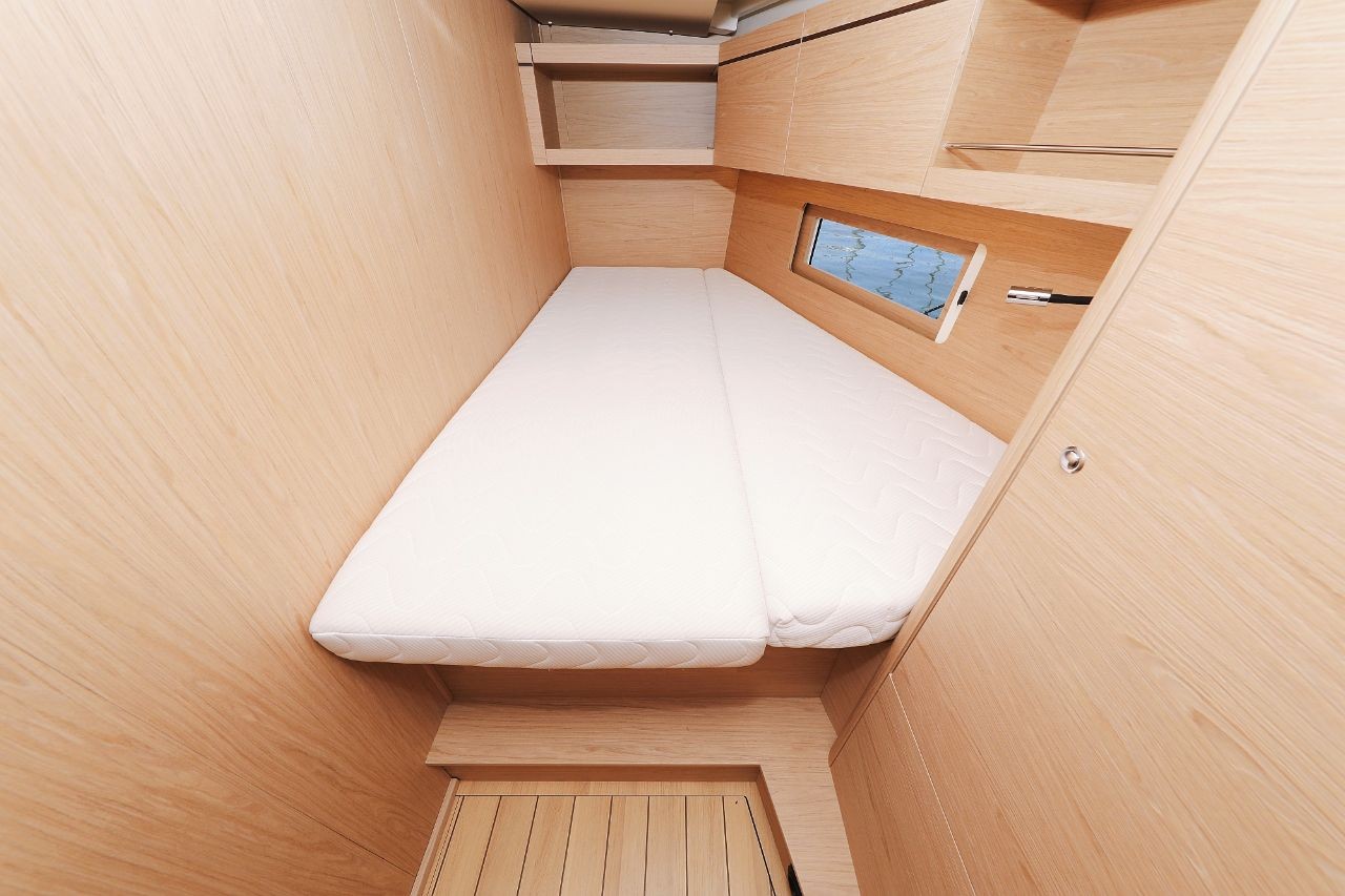 Oceanis 46.1, Mr.White | Yacht Charter Croatia
