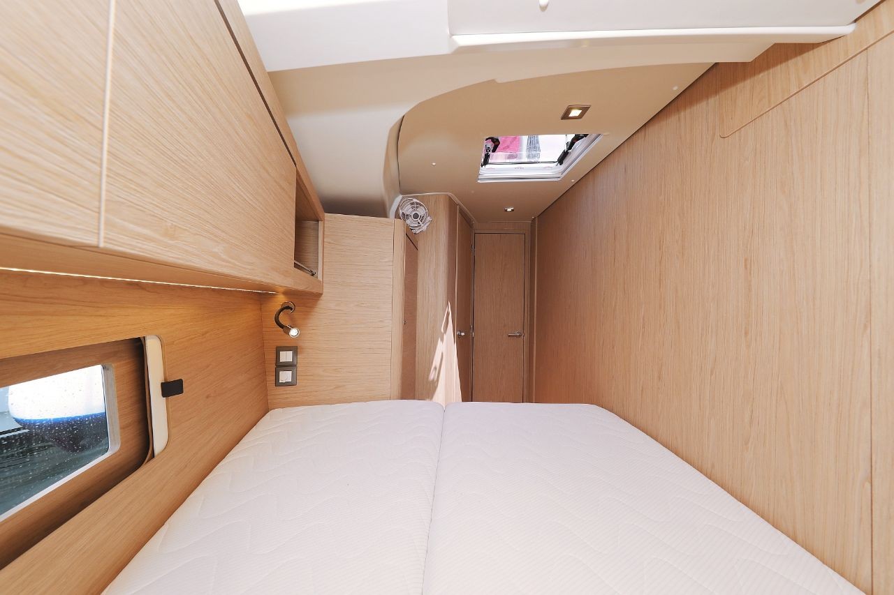 Oceanis 46.1, Mr.White | Yacht Charter Croatia