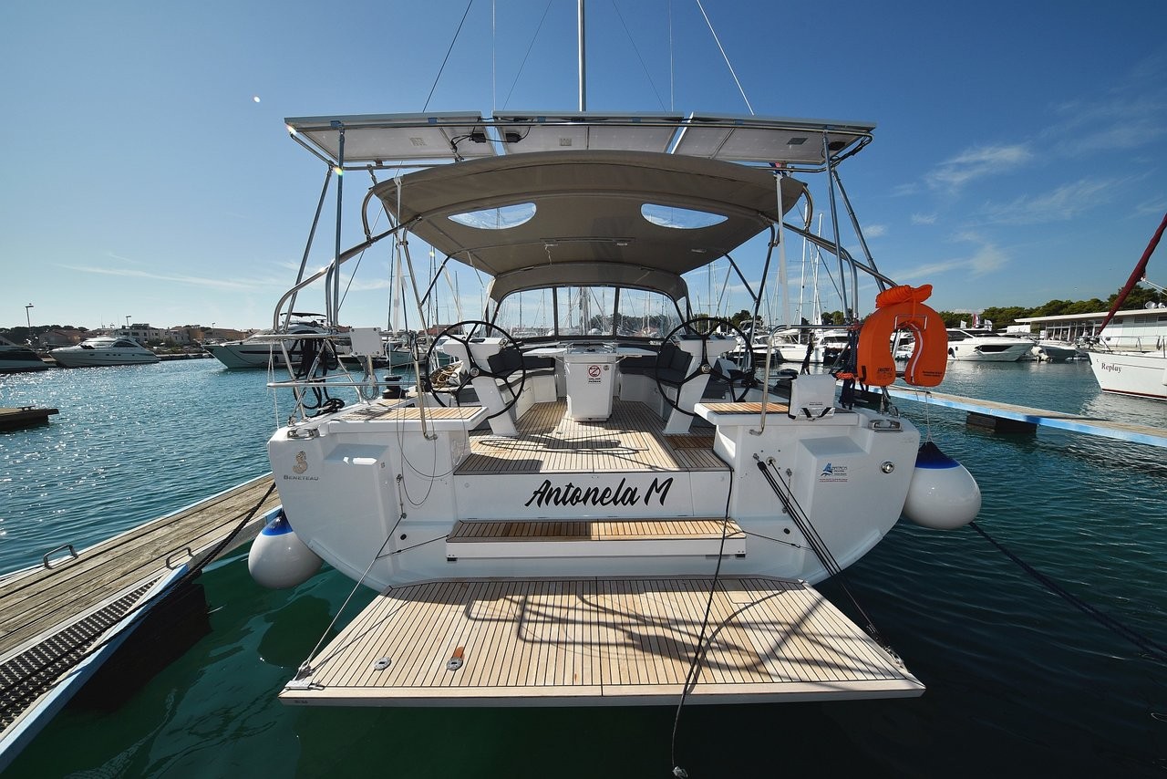 Oceanis 46.1, Antonela M | Yacht Charter Croatia