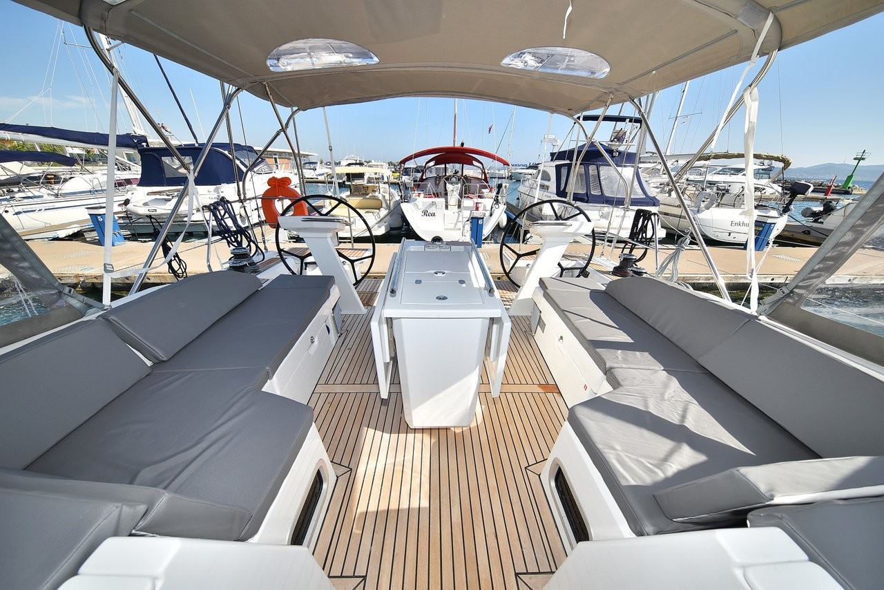 Oceanis 46.1, Antonela M | Yacht Charter Croatia