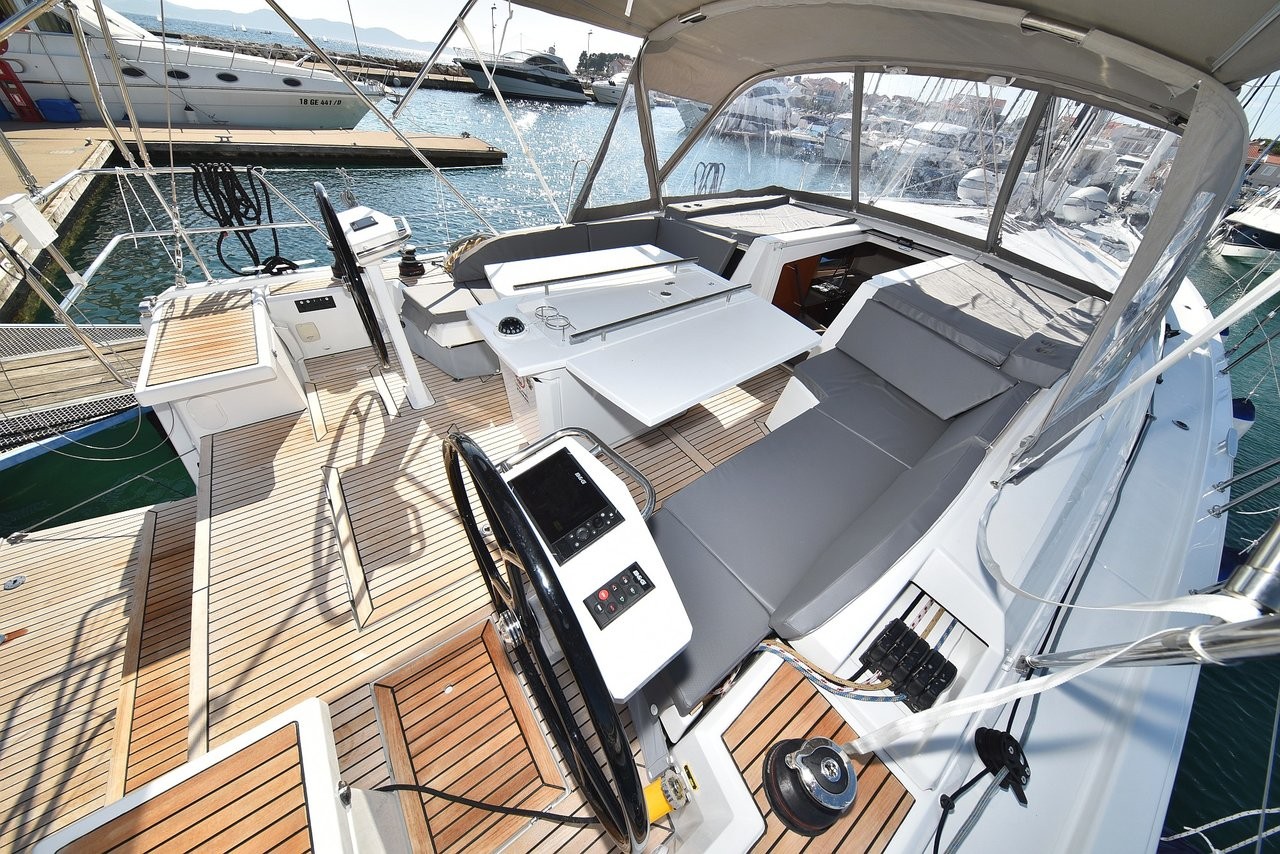 Oceanis 46.1, Antonela M | Yacht Charter Croatia
