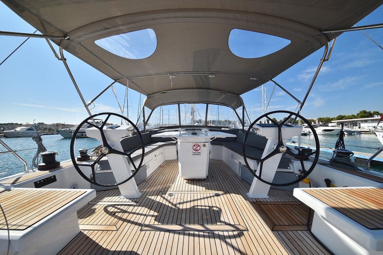 Oceanis 46.1, Antonela M | Yacht Charter Croatia
