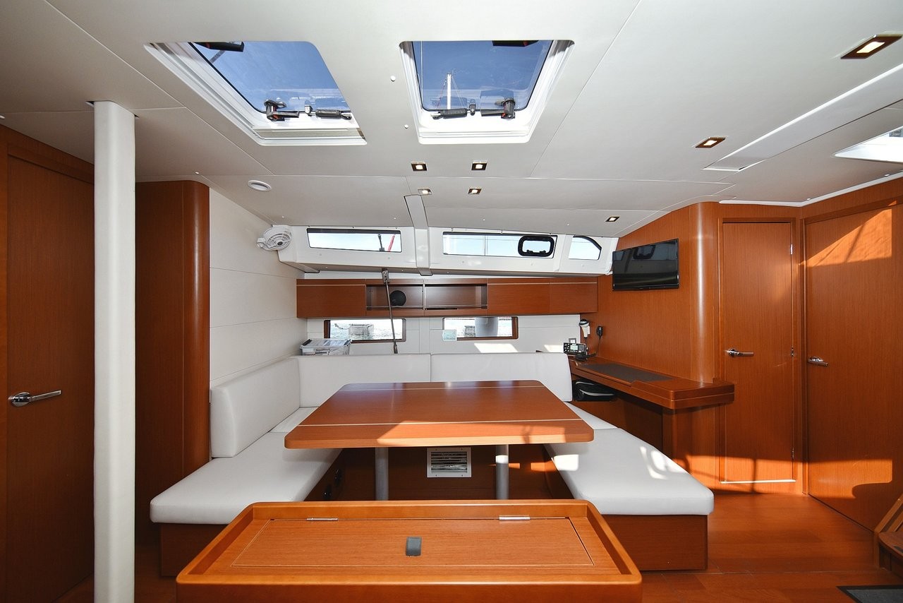 Oceanis 46.1, Antonela M | Yacht Charter Croatia