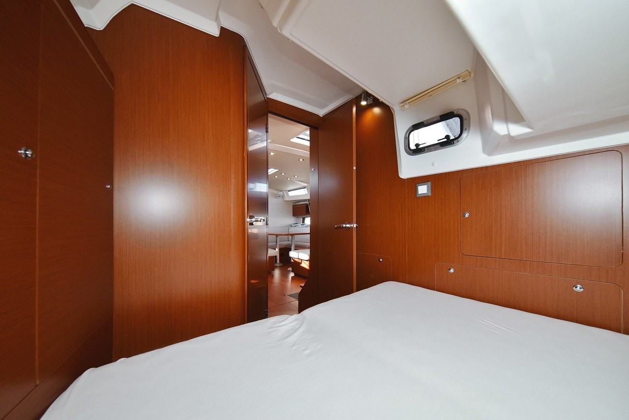 Oceanis 46.1, Antonela M | Yacht Charter Croatia