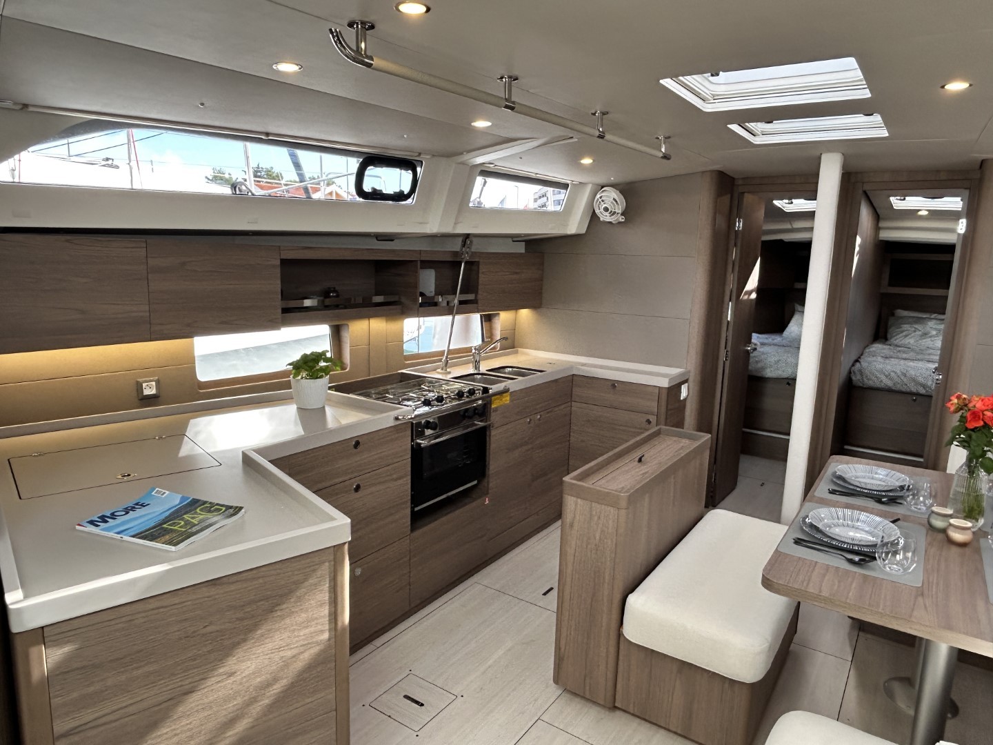 Oceanis 47, Tide Of Your Life | Yacht Charter Croatia