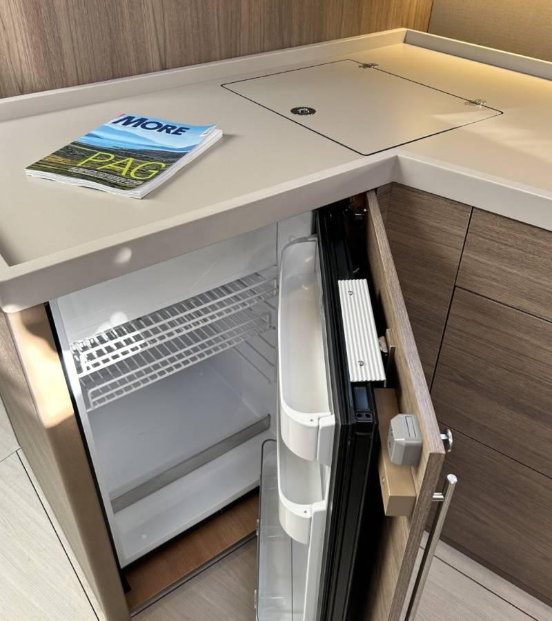 Oceanis 47, Tide Of Your Life | Yacht Charter Croatia
