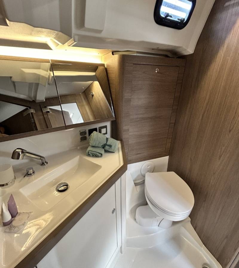 Oceanis 47, Tide Of Your Life | Yacht Charter Croatia