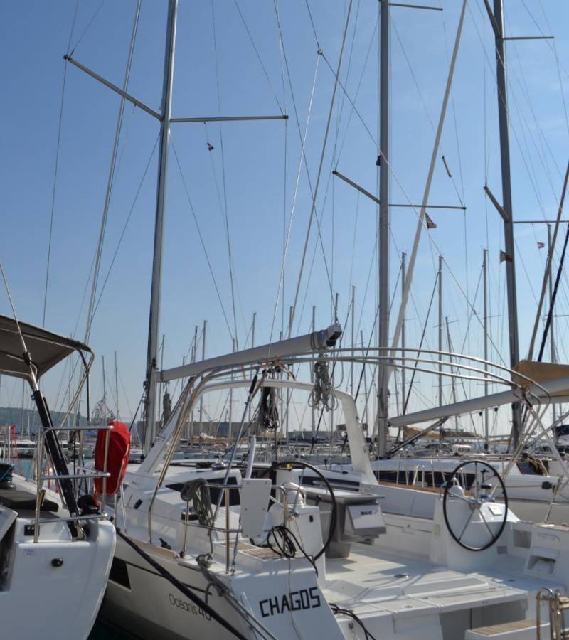 Oceanis 48, CHAGOS  | Yacht Charter Croatia