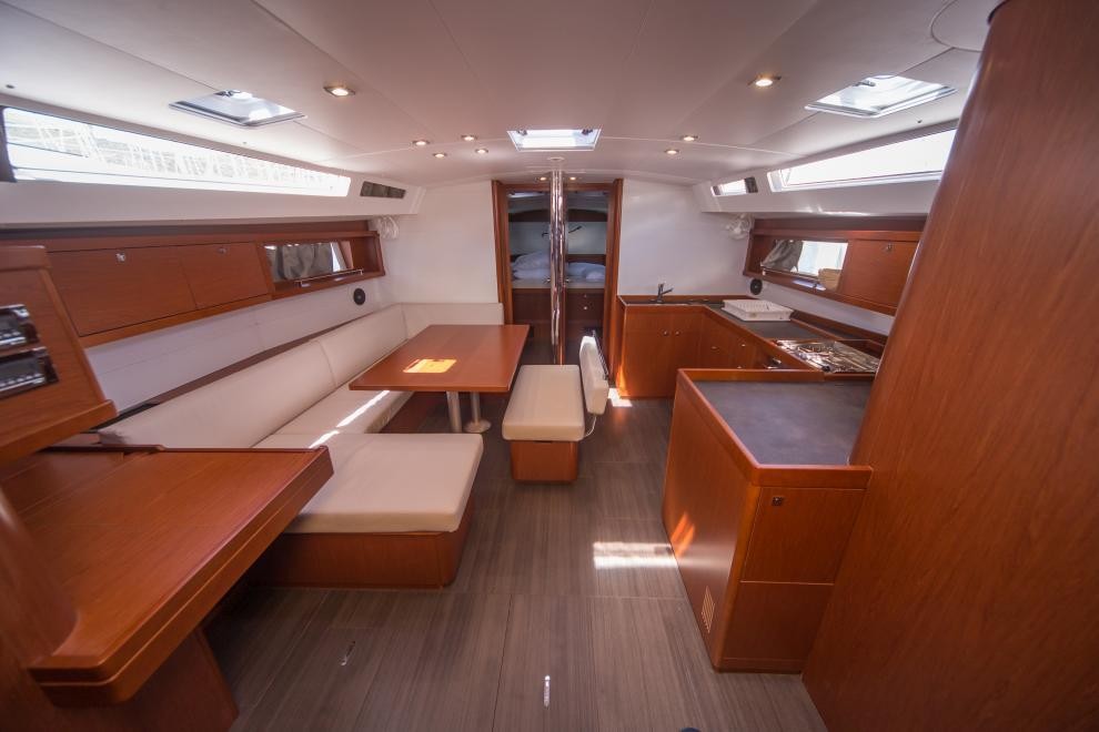 Oceanis 48, COETIVY | Yacht Charter Croatia