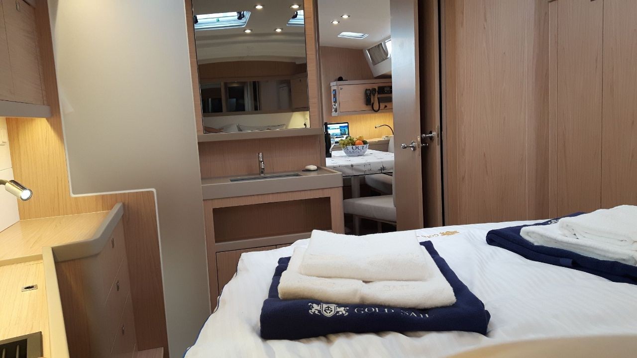 Oceanis 48, Gold One  | Yacht Charter Croatia
