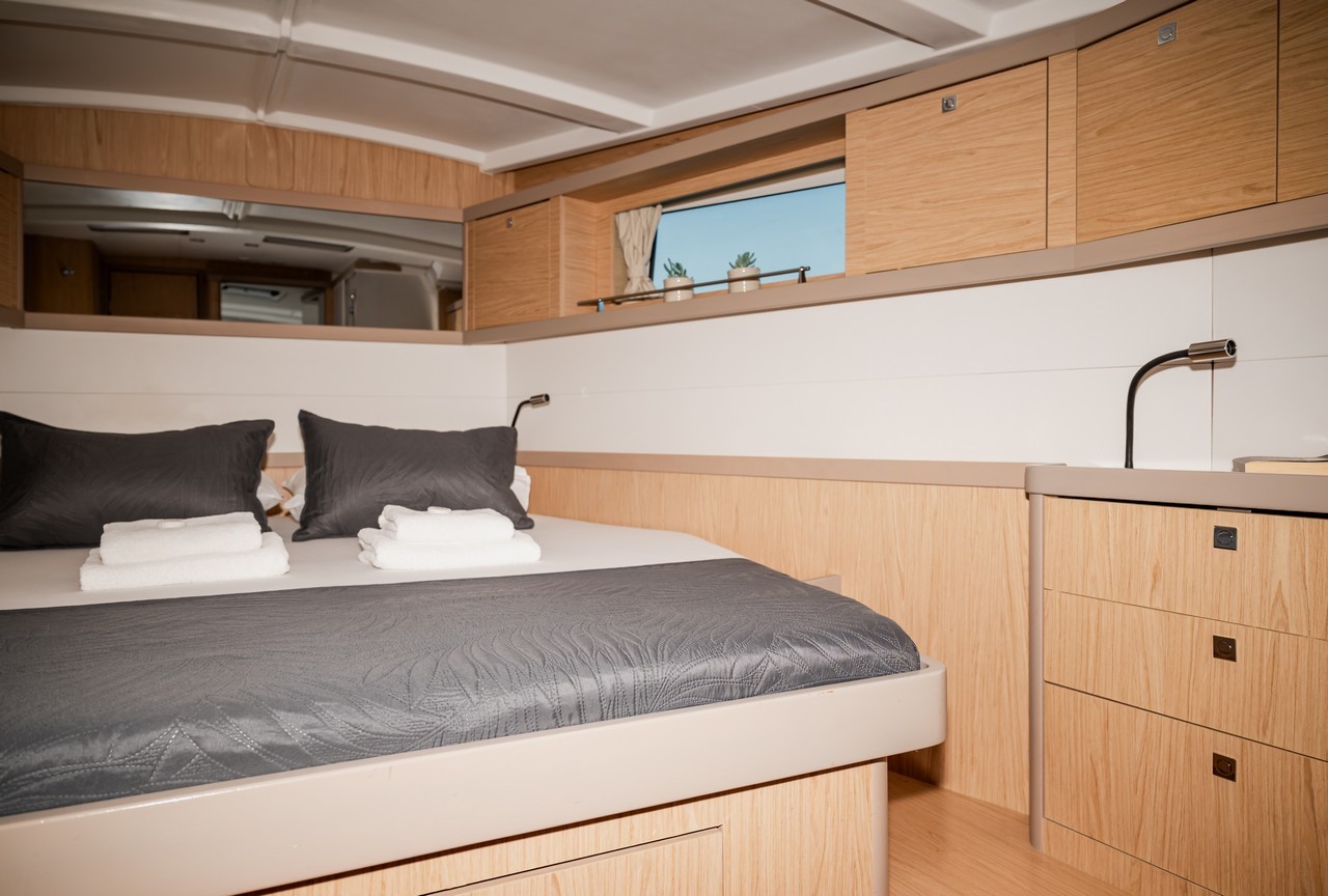 Oceanis 48, Gold One | Yachtcharter Kroatien