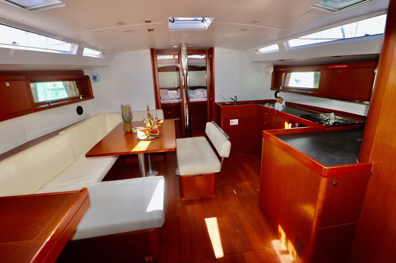 Oceanis 48, Lastovo | Yacht Charter Croatia