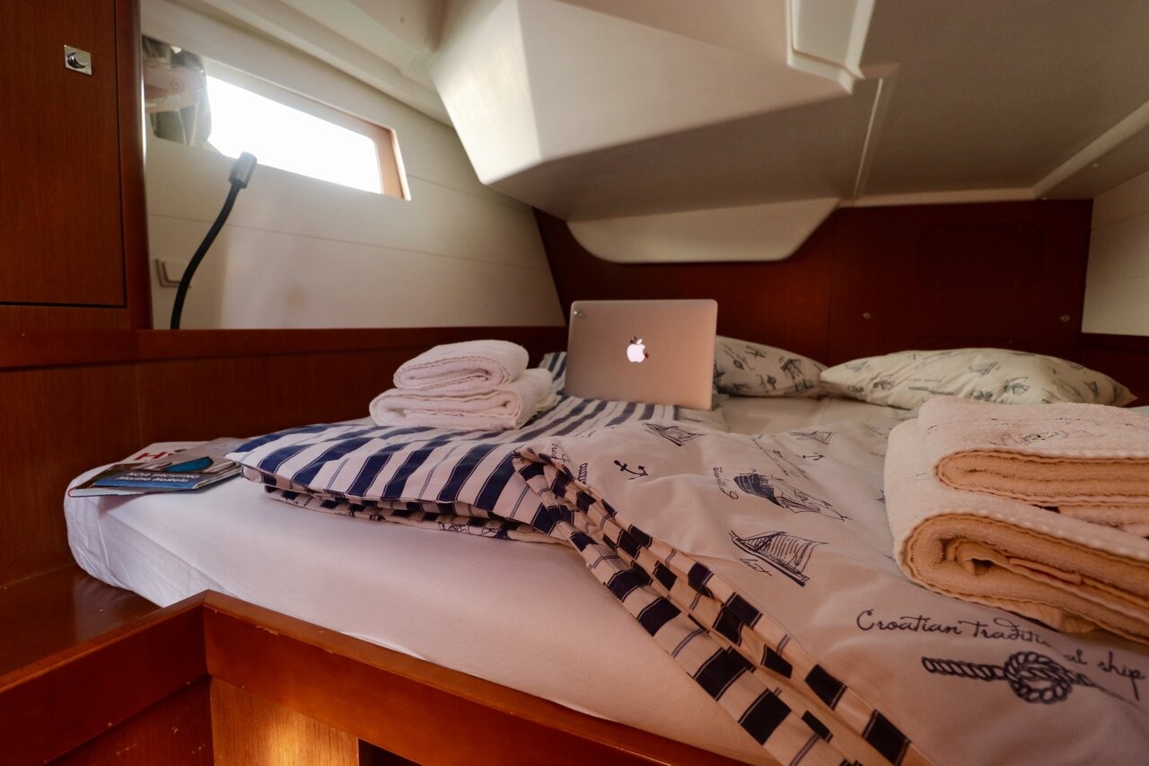 Oceanis 48, Lastovo | Yacht Charter Croatia