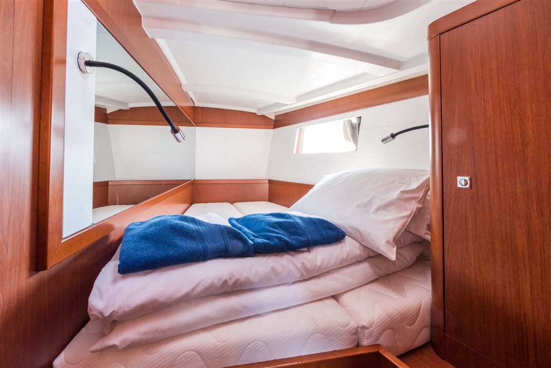 Oceanis 48, Flou | Yacht Charter Croatia