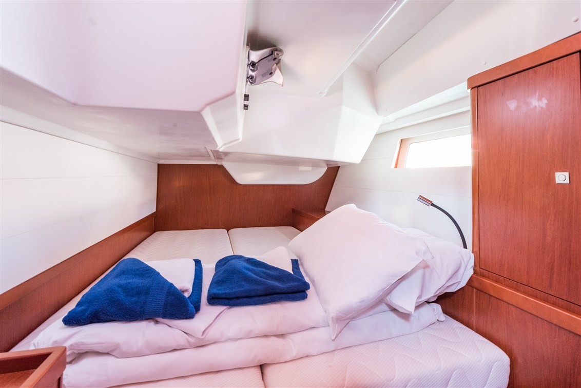 Oceanis 48, Flou | Yacht Charter Croatia