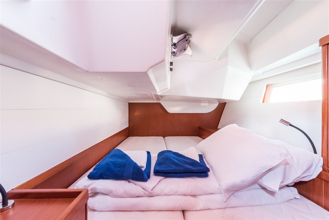 Oceanis 48, Flou | Yacht Charter Croatia