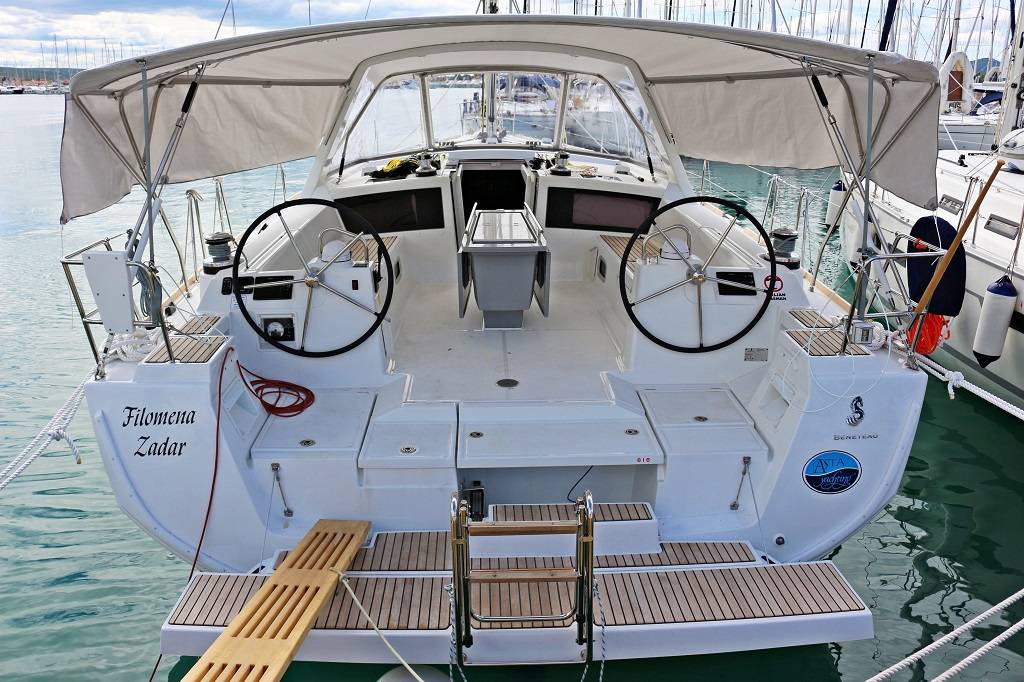 Oceanis 48, Filomena | Yacht Charter Croatia