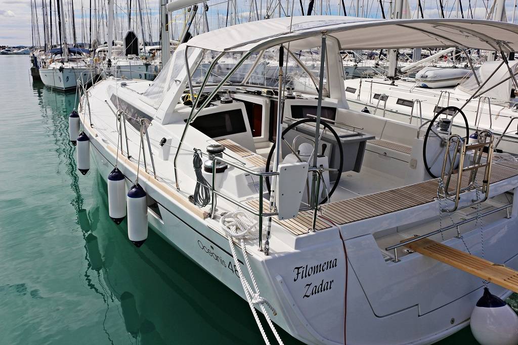 Oceanis 48, Filomena | Yacht Charter Croatia