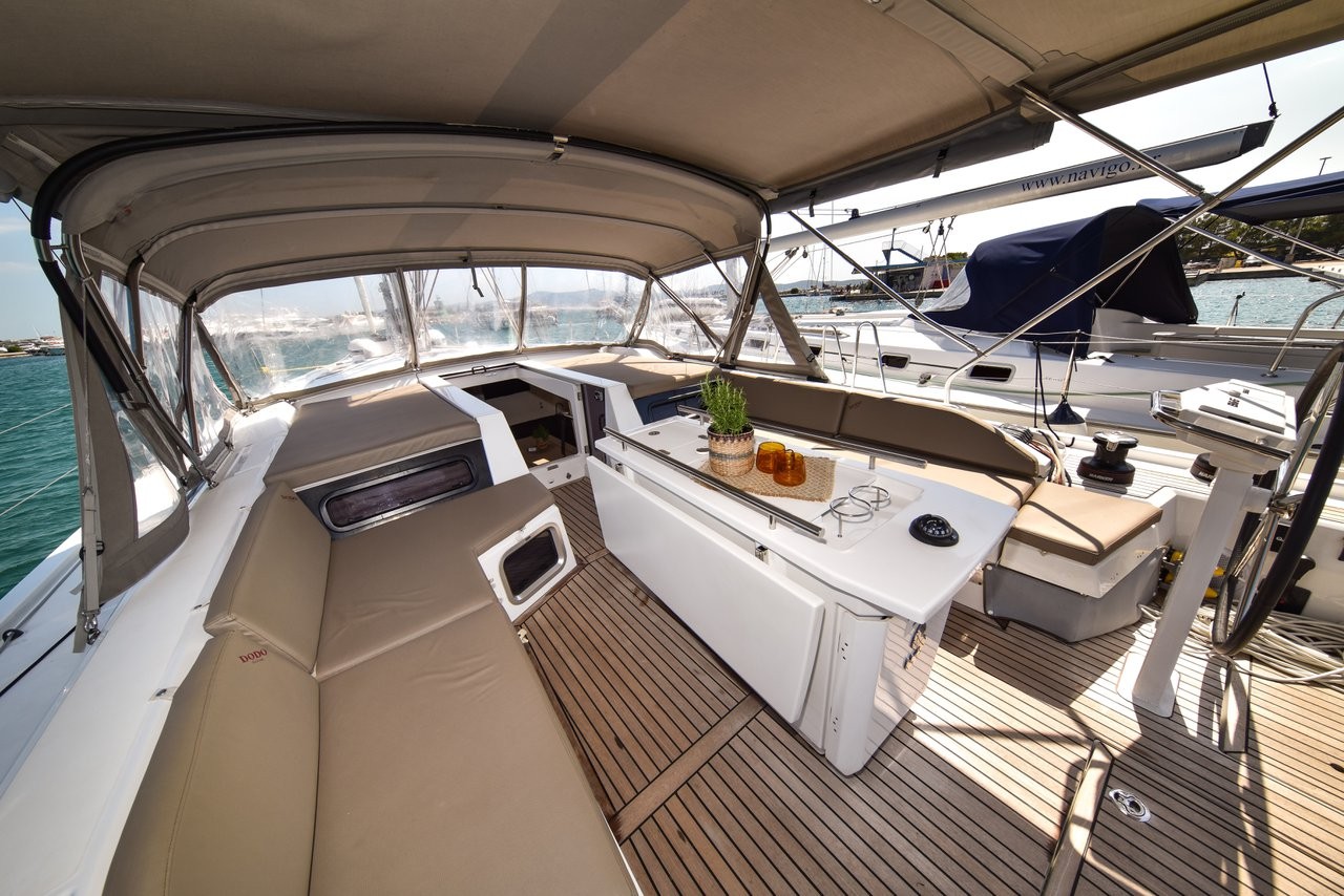 Oceanis 51.1 OW, Dodo | Yacht Charter Croatia