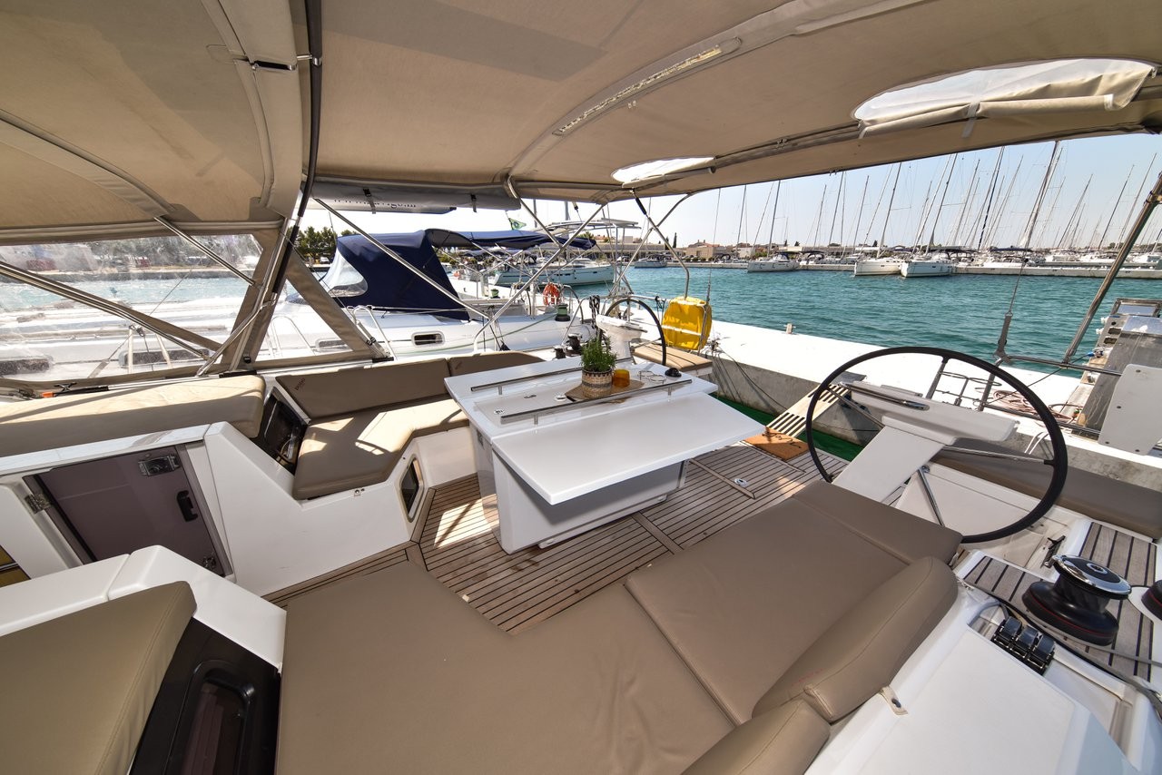 Oceanis 51.1 OW, Dodo | Yacht Charter Croatia
