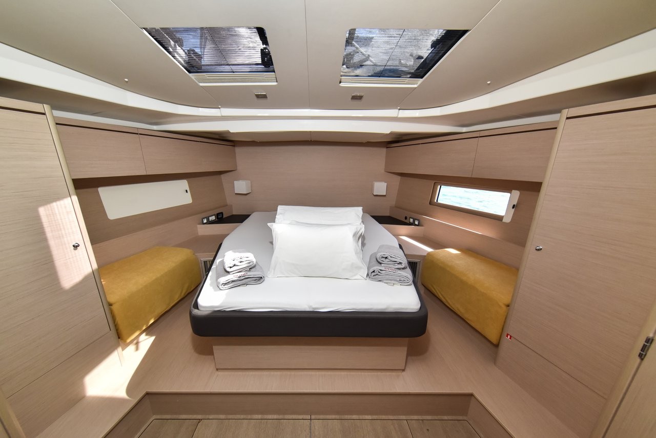 Oceanis 51.1 OW, Dodo | Yacht Charter Croatia