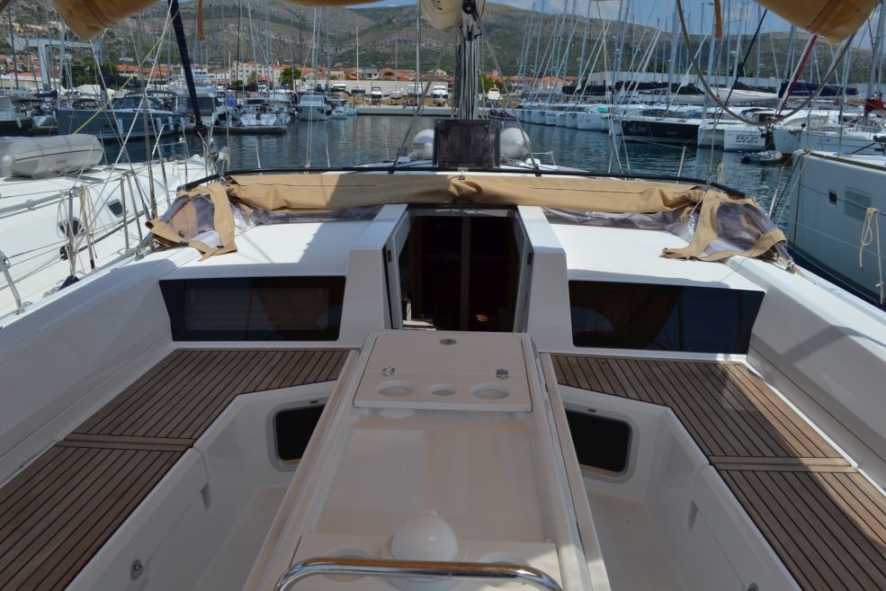 Oceanis 51.1, STAR FRUIT  | Yacht Charter Croatia