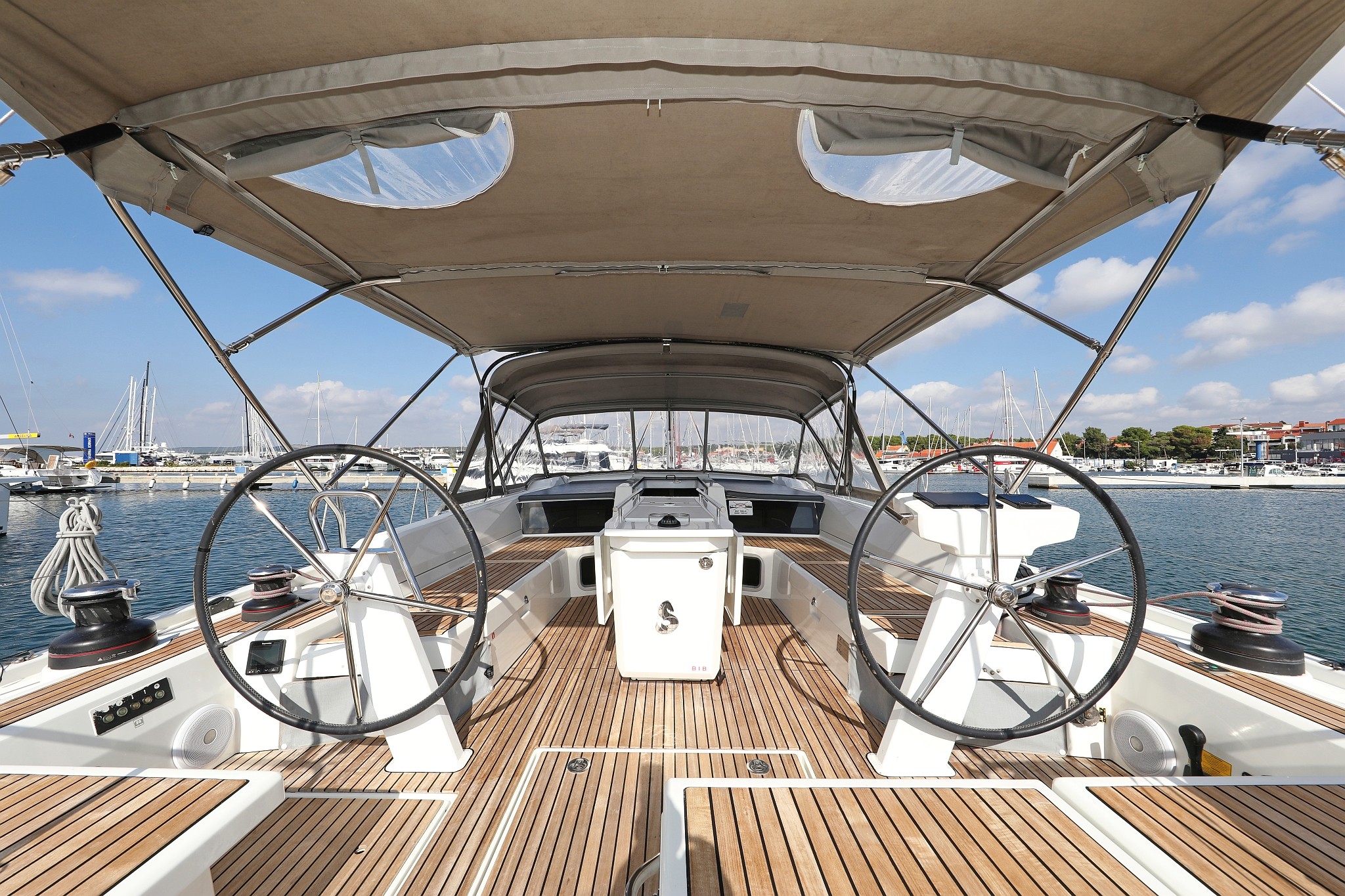 Oceanis 51.1, Jupiter | Yacht Charter Croatia