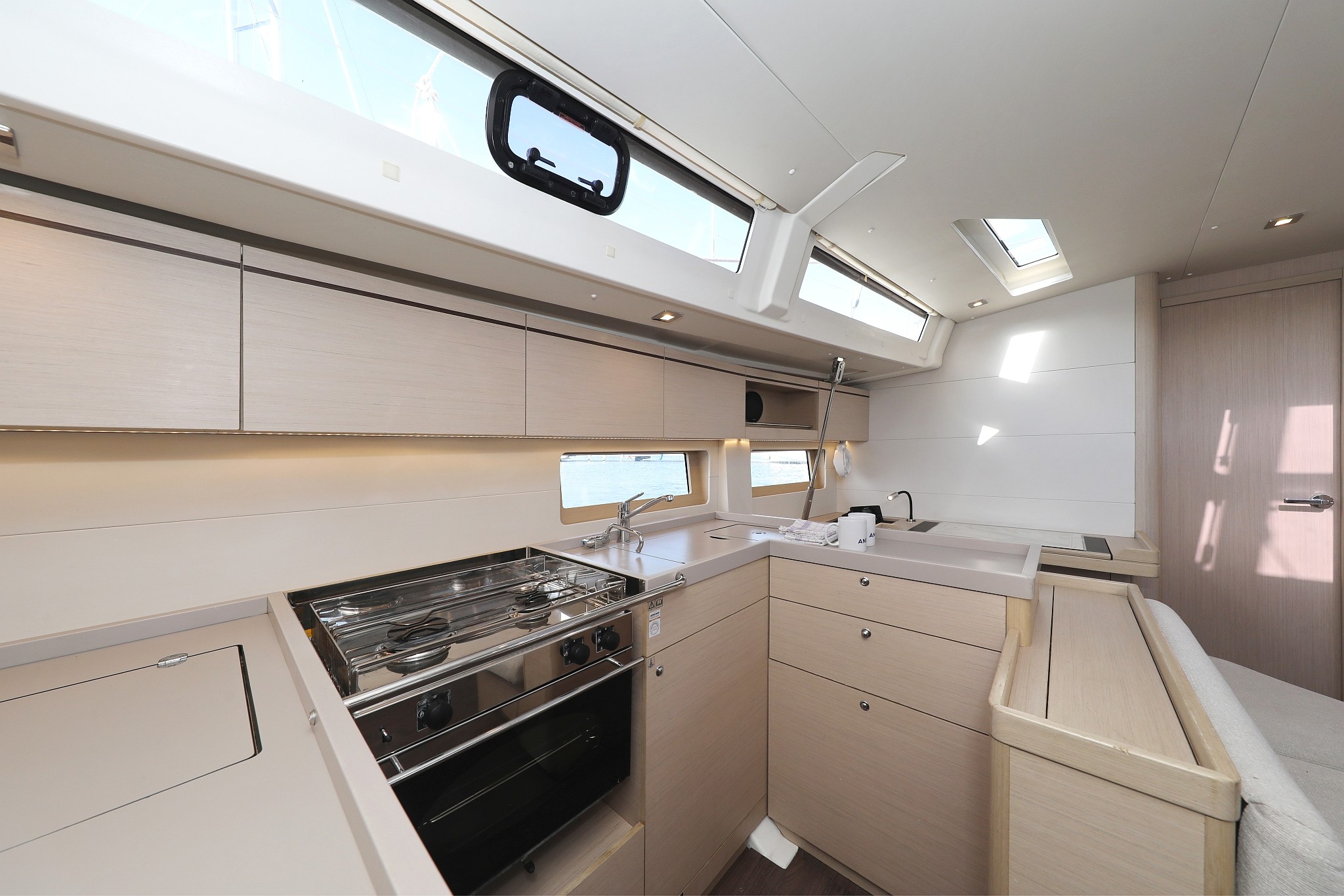 Oceanis 51.1, Jupiter | Yacht Charter Croatia