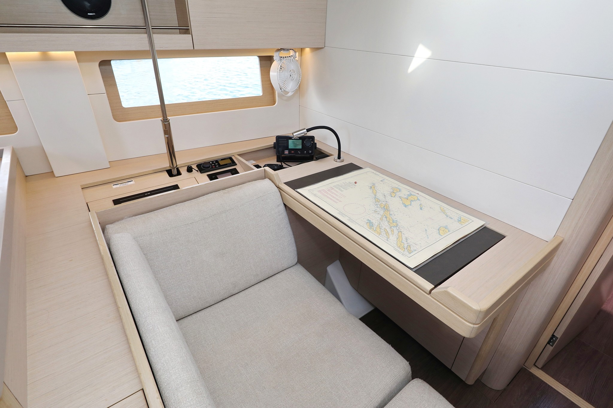 Oceanis 51.1, Jupiter | Yacht Charter Croatia