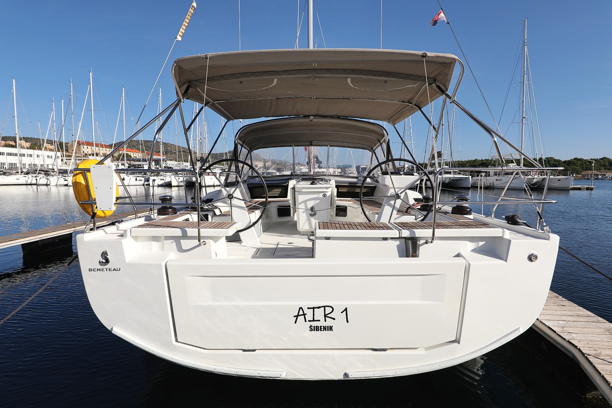 Oceanis 51.1, Air 1 | Yacht Charter Croatia