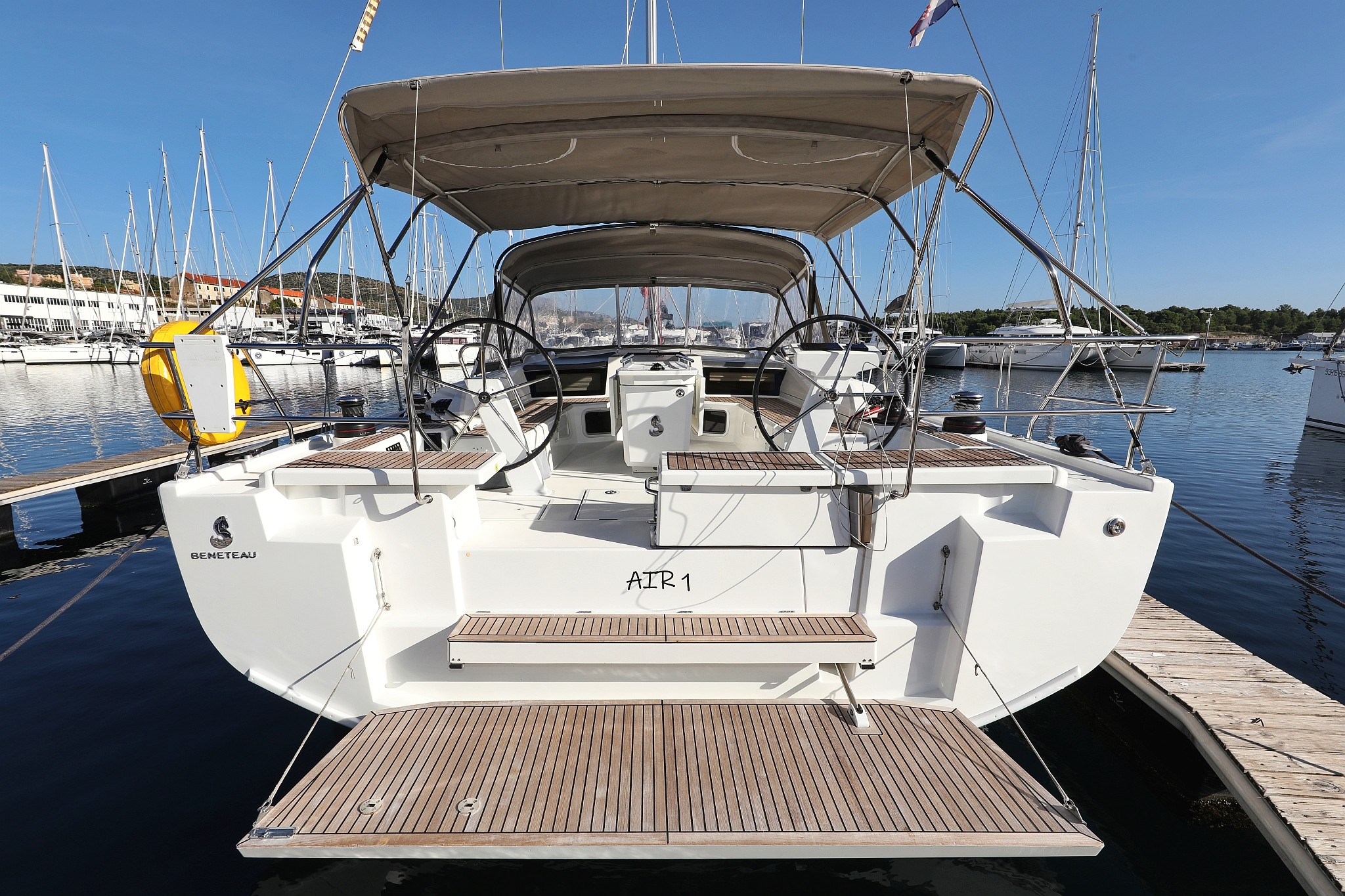 Oceanis 51.1, Air 1 | Yacht Charter Croatia