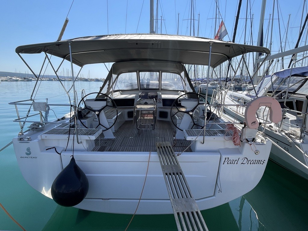 Oceanis 51.1, Pearl Dreams | Yacht Charter Croatia