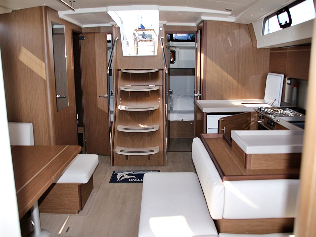 Oceanis 51.1, Pearl Dreams | Yacht Charter Croatia