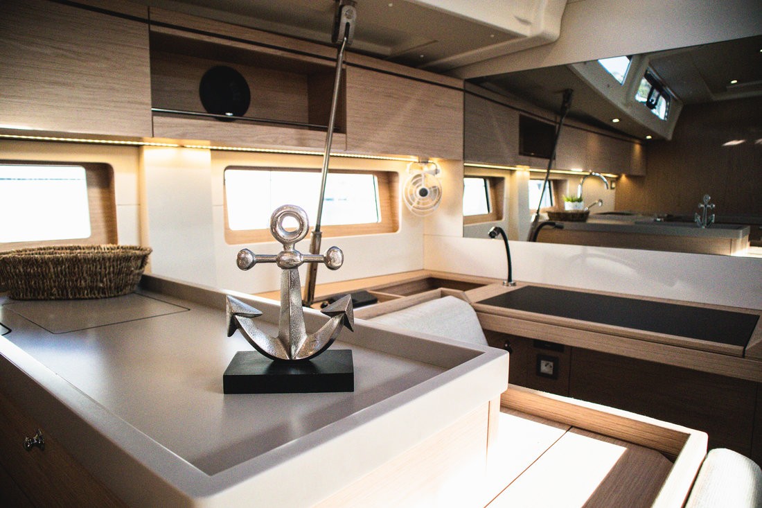 Oceanis 51.1, Full Moon | Yacht Charter Croatia
