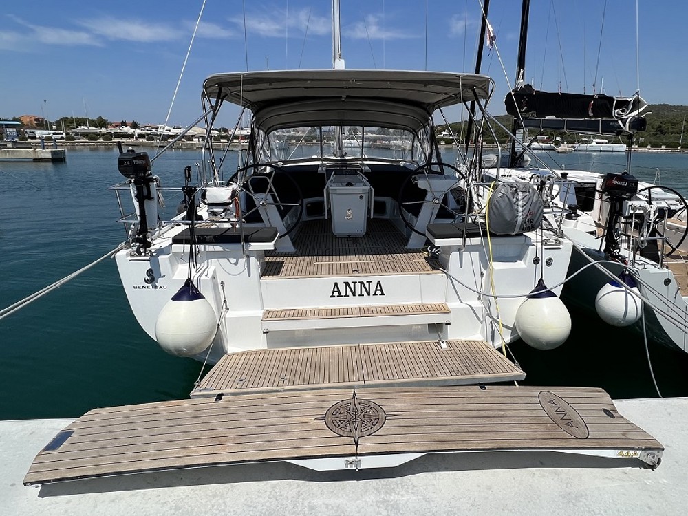 Oceanis 51.1, Anna | Yacht Charter Croatia
