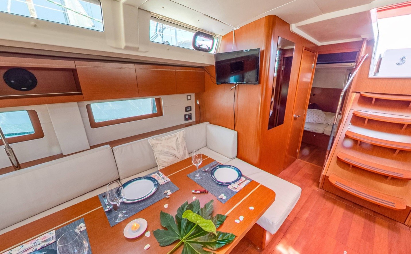 Oceanis 51.1, South Point | Yacht Charter Croatia