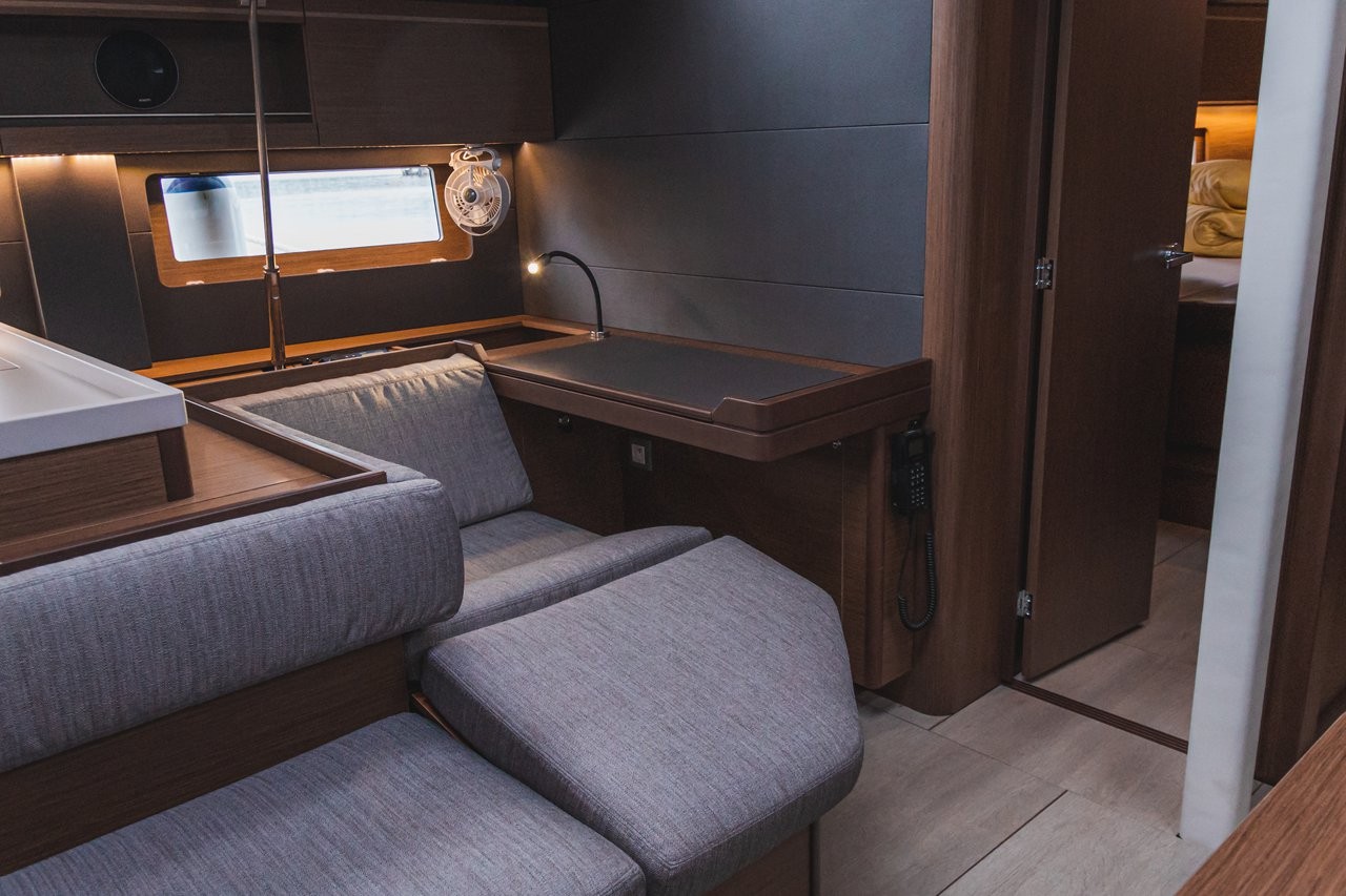 Oceanis 51.1, Panthata | Yacht Charter Croatia