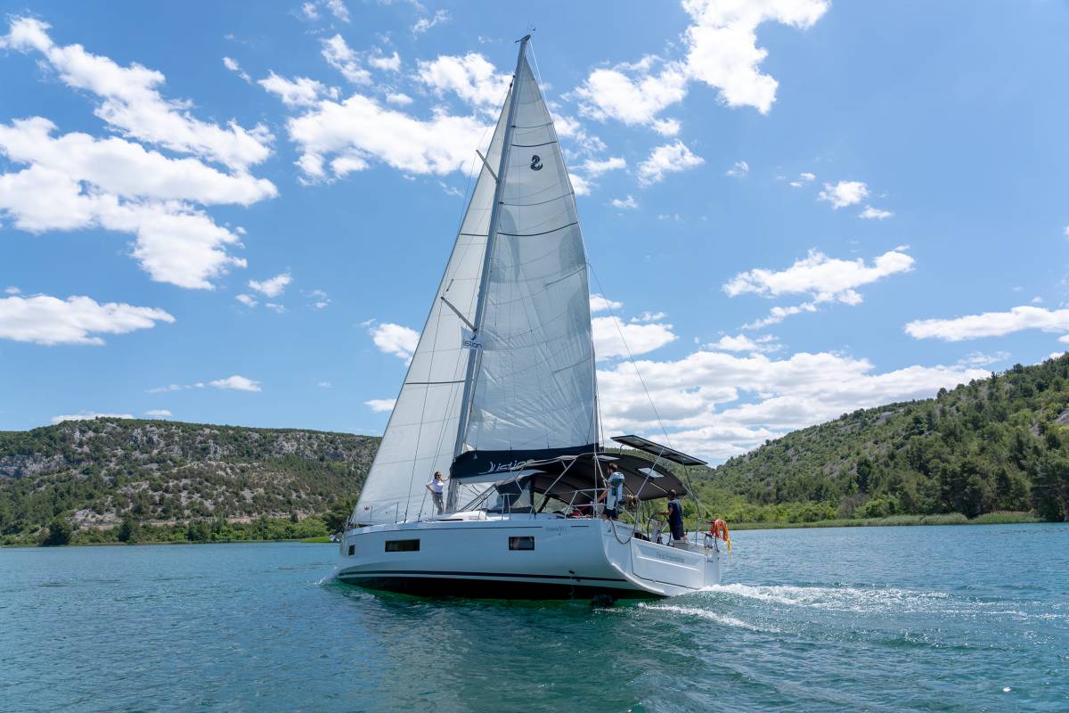 Oceanis 51.1, First Friendship | Yacht Charter Croatia