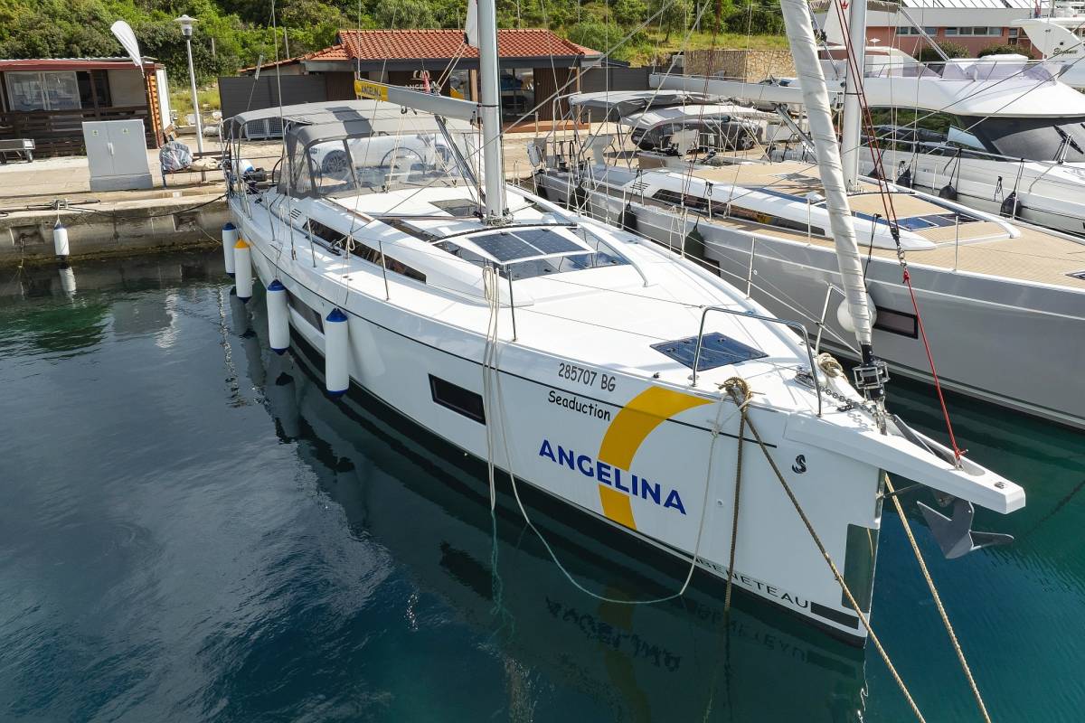 Oceanis 51.1, Seaduction | Yacht Charter Croatia