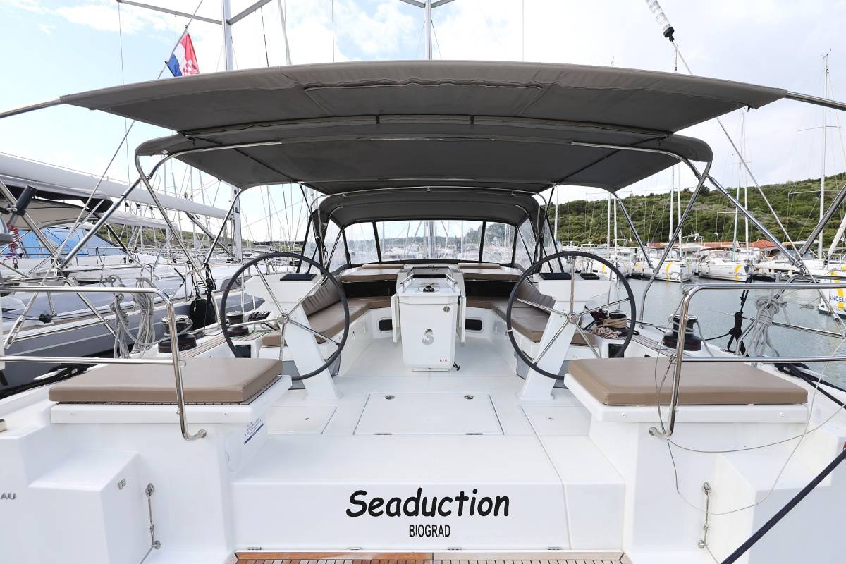 Oceanis 51.1, Seaduction | Yacht Charter Croatia