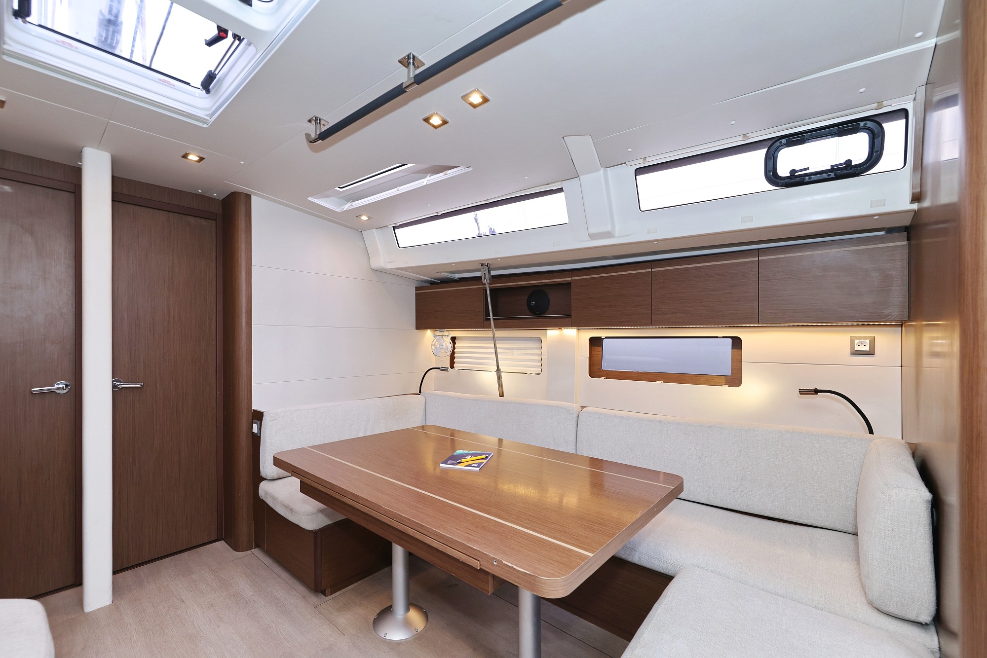 Oceanis 51.1, Seaduction | Yacht Charter Croatia