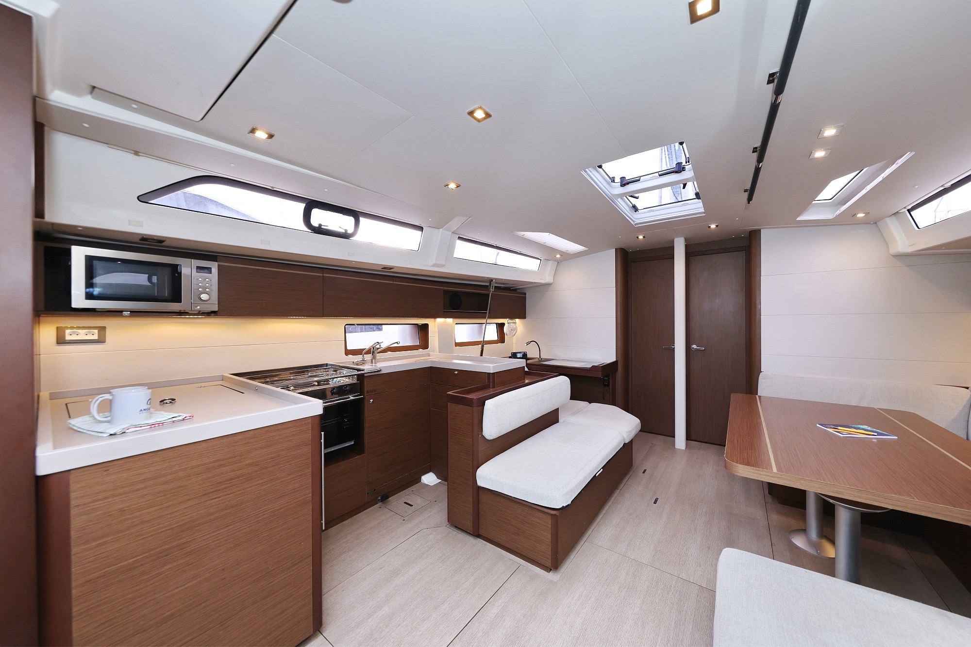 Oceanis 51.1, Seaduction | Yacht Charter Croatia