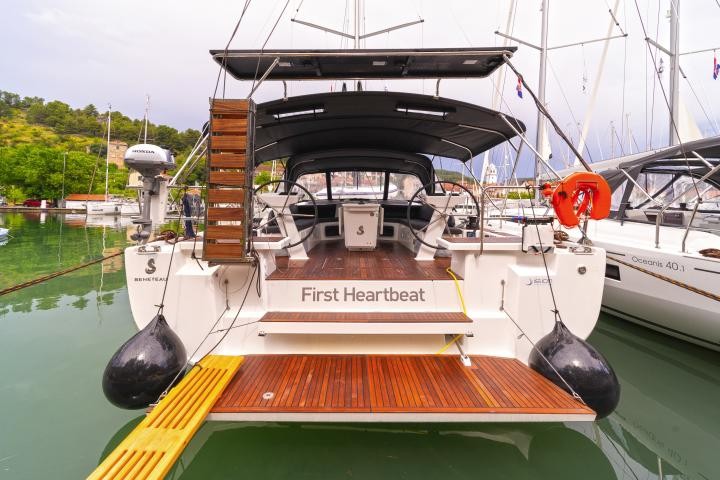 Oceanis 51.1, First Heartbeat | Yacht Charter Croatia