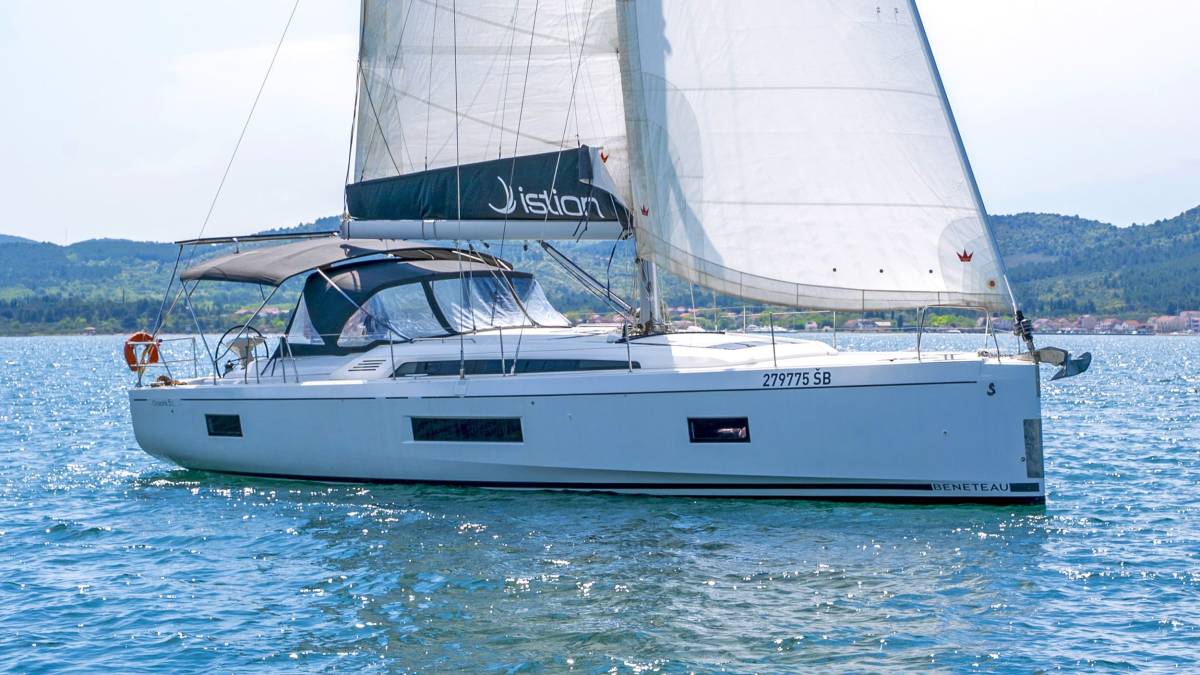 Oceanis 51.1, First Heartbeat | Yacht Charter Croatia