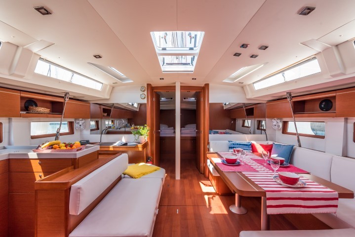 Oceanis 51.1, True Wind | Yacht Charter Croatia