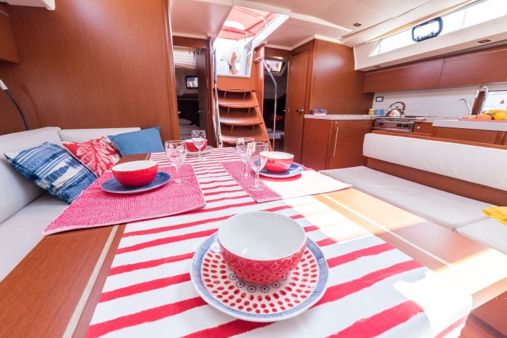 Oceanis 51.1, True Wind | Yacht Charter Croatia