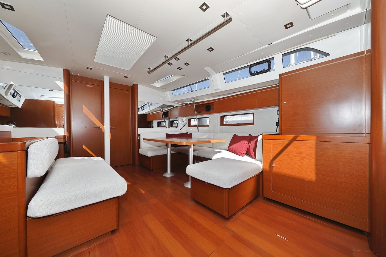 Oceanis 51.1, Grey Goose | Yacht Charter Croatia