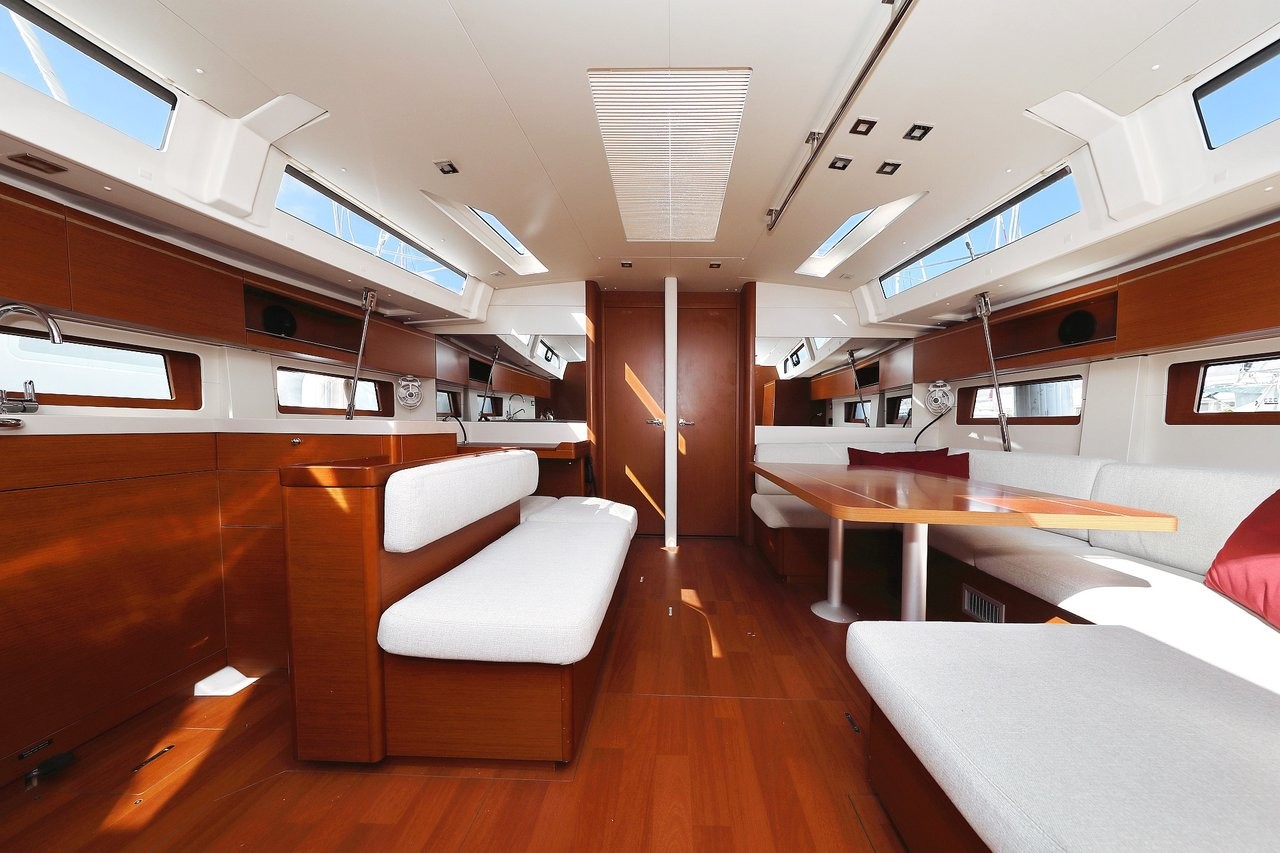 Oceanis 51.1, Grey Goose | Yacht Charter Croatia