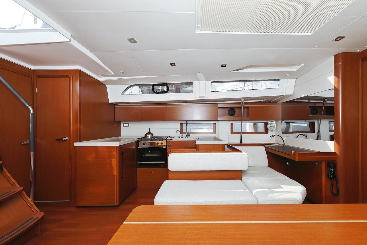 Oceanis 51.1, Grey Goose | Yacht Charter Croatia